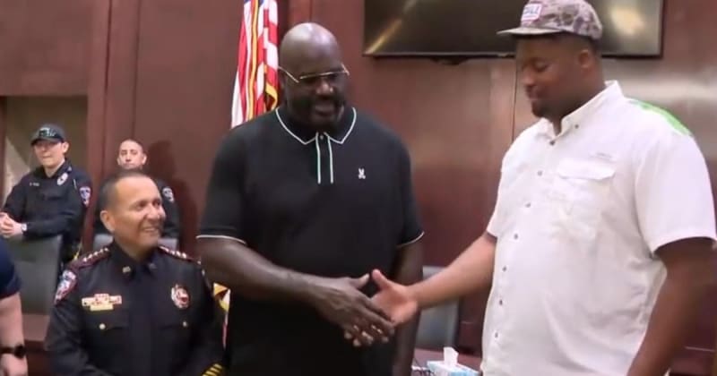 NBA Legend Shaquille O'Neal Supports Towering Police Recruit's Dream