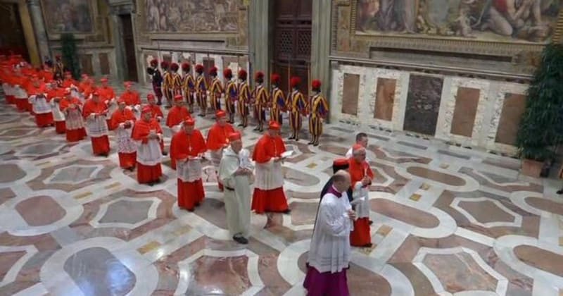 Global Diplomacy Unfolds: Vatican Selection and Moscow Meetings Take Center Stage