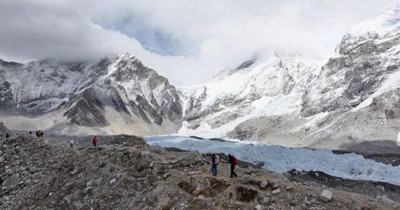 Courage Above Clouds: Heroes of Everest and Music
