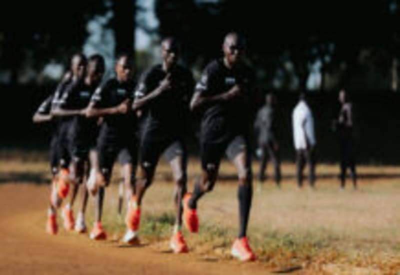 Runner Calls Shot, Breaks 29-Year-Old Indoor 800m Record - Image 2