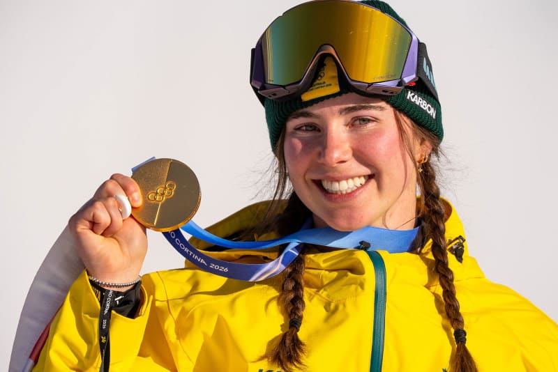 Teen Skier Lands First 1080, Gets Hug From Olympic Legend - Image 4