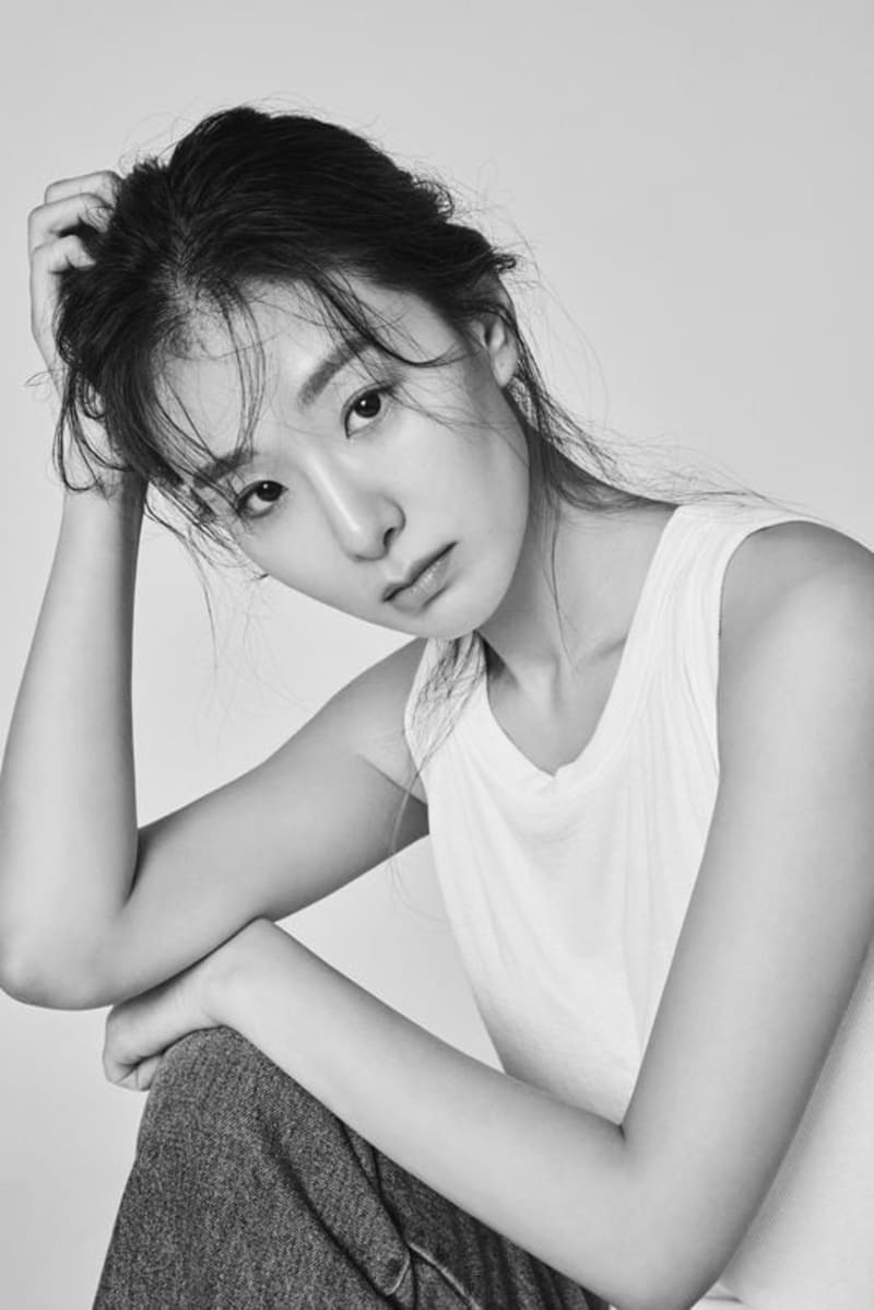 Japanese Actress Hyunri Makes Korean Drama Debut on Netflix - Image 2