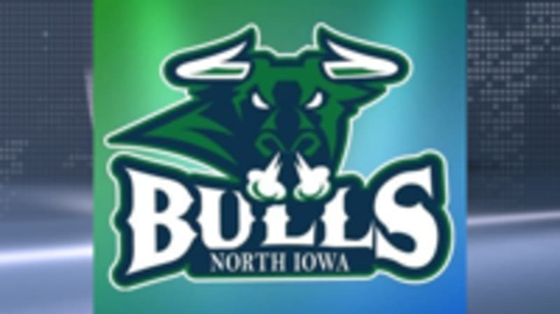 Hockey Captain Breaks Record in Bulls 4-1 Win - Image 4