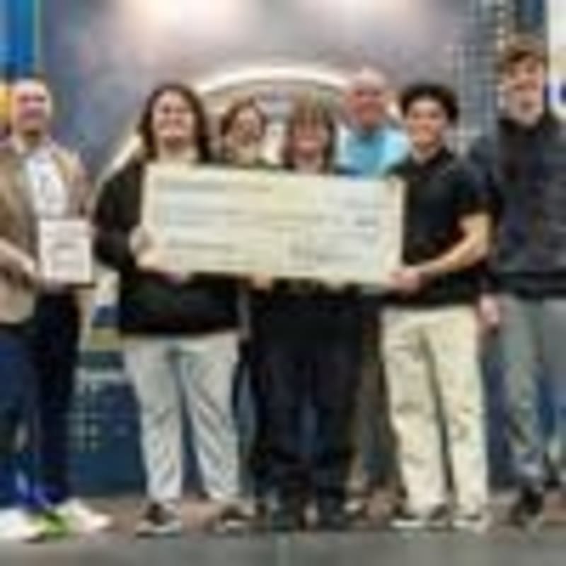 Virginia Middle School Robotics Team Wins Innovation Prize - Image 4