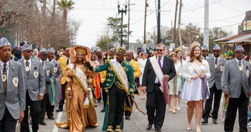 New Orleans Mardi Gras Krewes Unite in Kenner Tradition