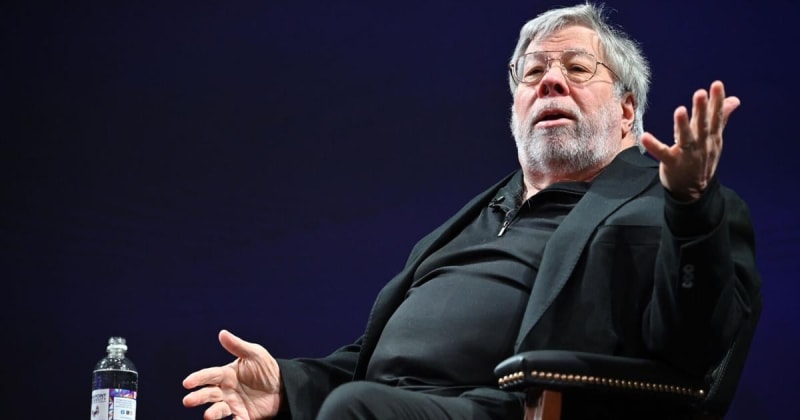 Steve Wozniak Inspires Students Weeks Before Apple Turns 50