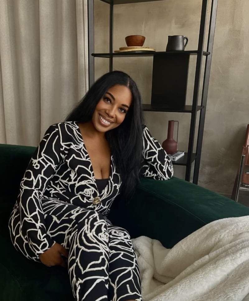 Mom of 4 Wears Diabetes Devices Proudly at Miss Universe