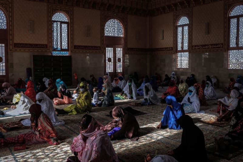 Risk Analyst Visits 67 Countries to Bridge Global Divides - Image 4