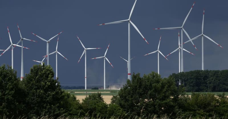 Wind and Solar Beat Fossil Fuels in Europe for First Time