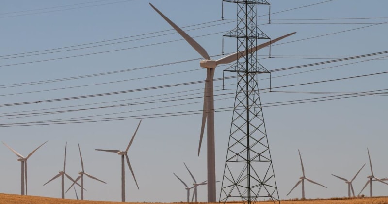 Clean Energy Stocks Soar 64% Despite Political Headwinds