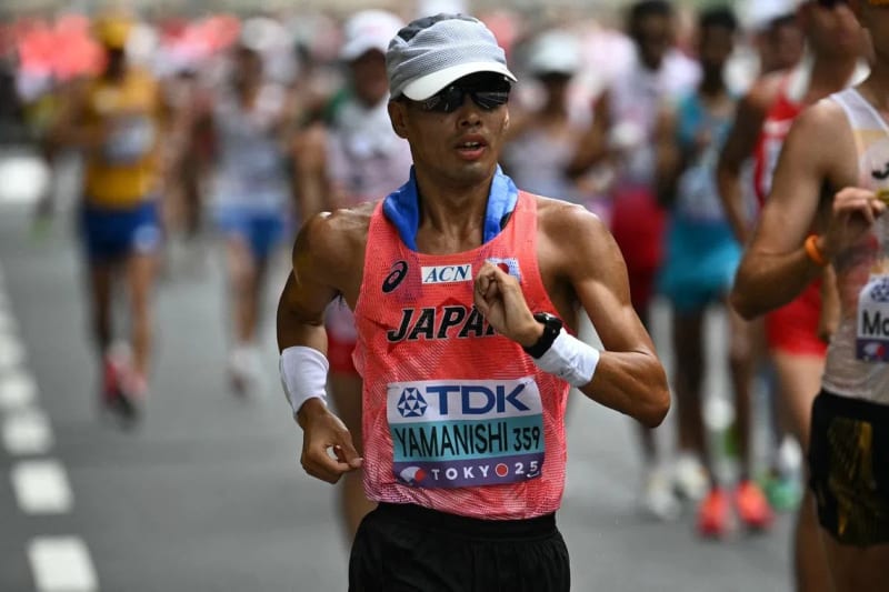 Japanese Walker Smashes Half-Marathon Record on Birthday