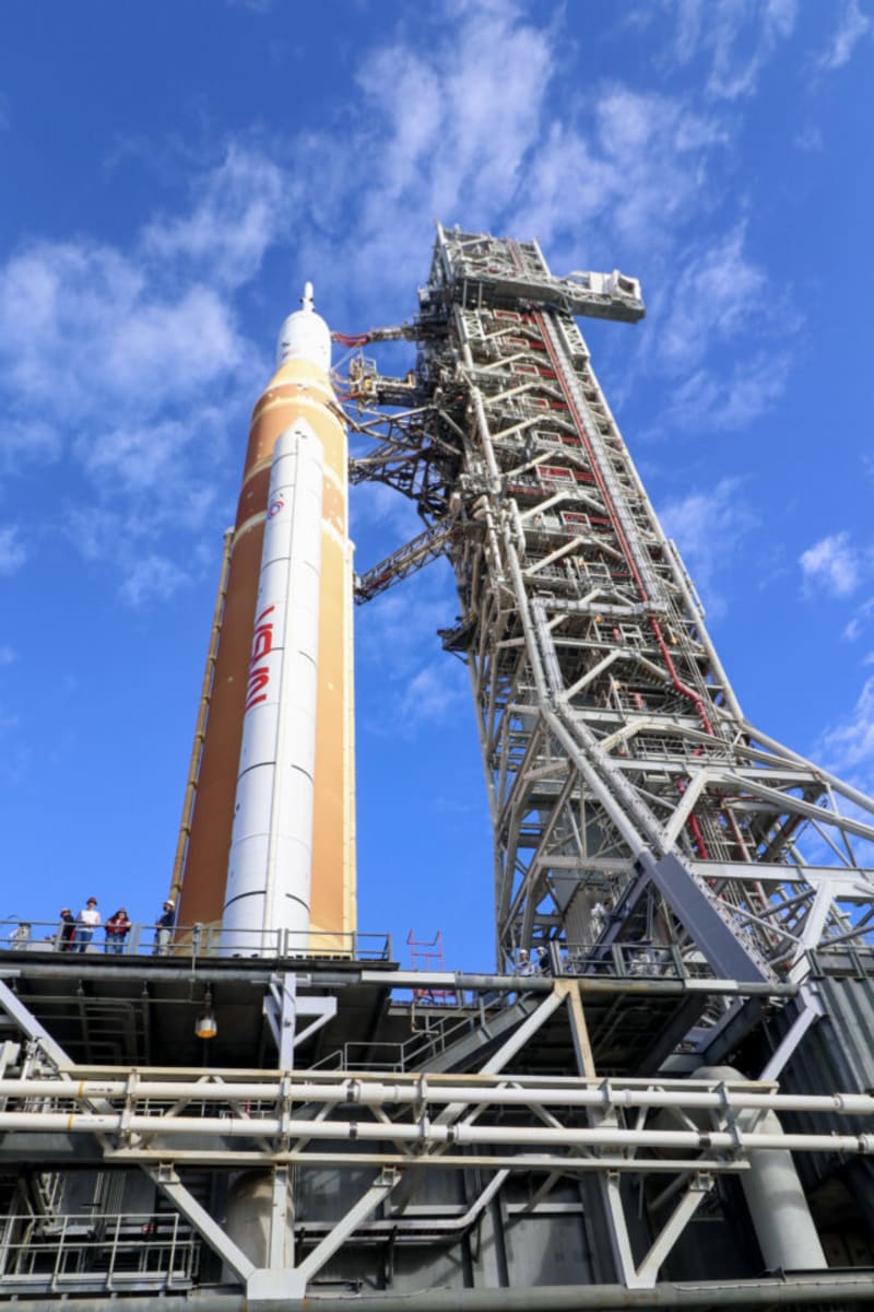 NASA's Artemis II Crew Set for Historic Moon Mission in Feb - Image 5