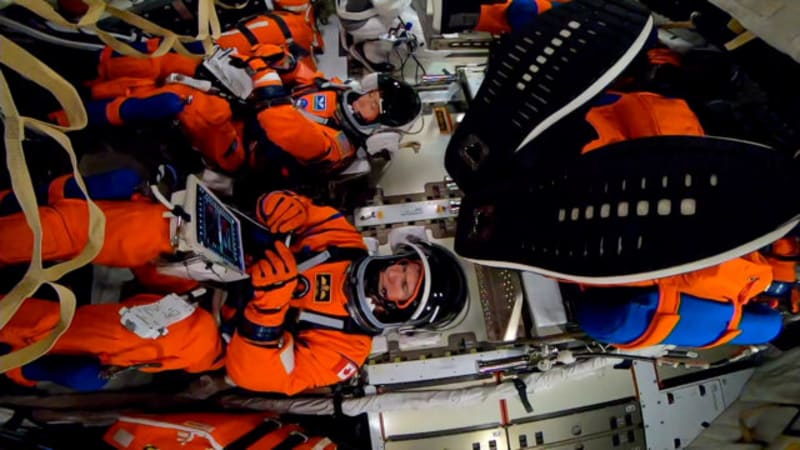 Artemis II Carries Wright Brothers Fabric to the Moon - Image 2