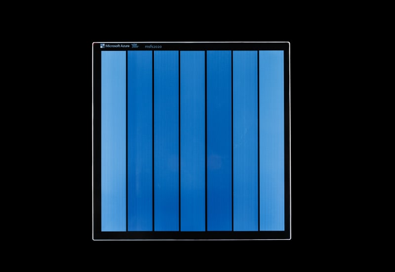 Microsoft Stores Data in Glass for 10,000 Years - Image 2