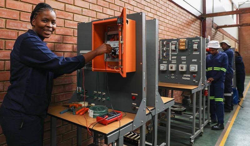 South Africa Opens 300K Skills College Spots for 2026