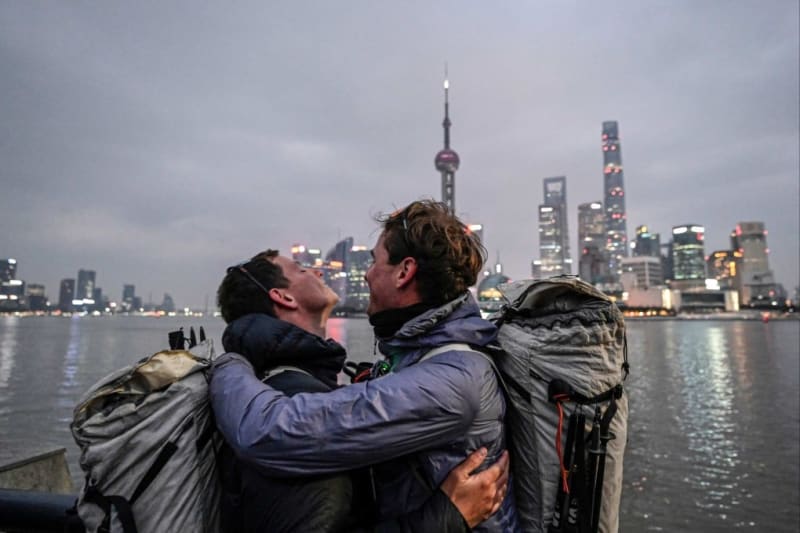 French Friends Walk 12,000km to China in 518 Days - Image 2