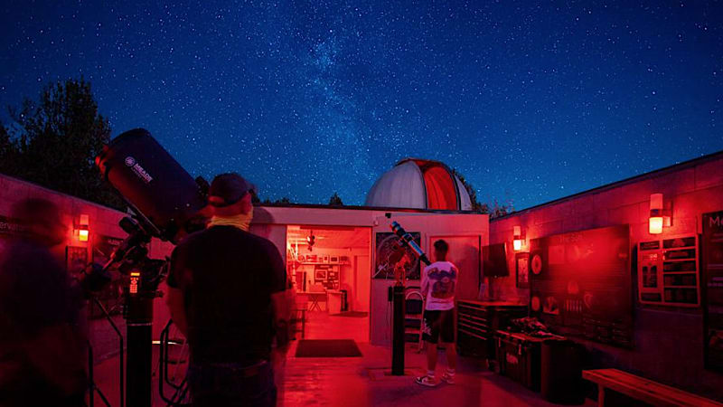 Oregon's Sunriver Observatory Offers Largest US Telescope Set - Image 3