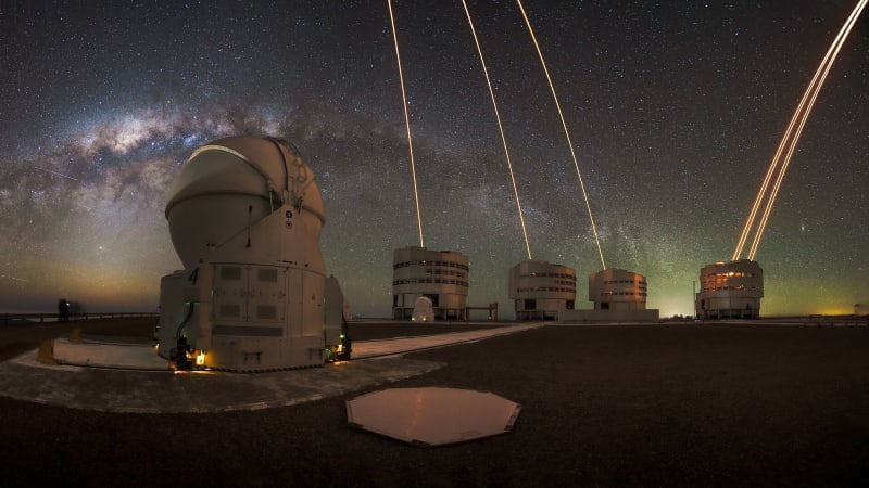 Chile Telescope Shoots Lasers to Create Artificial Stars