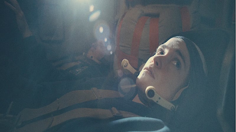 Moon's Magnetic Mystery Solved by Apollo Rock Chemistry - Image 4