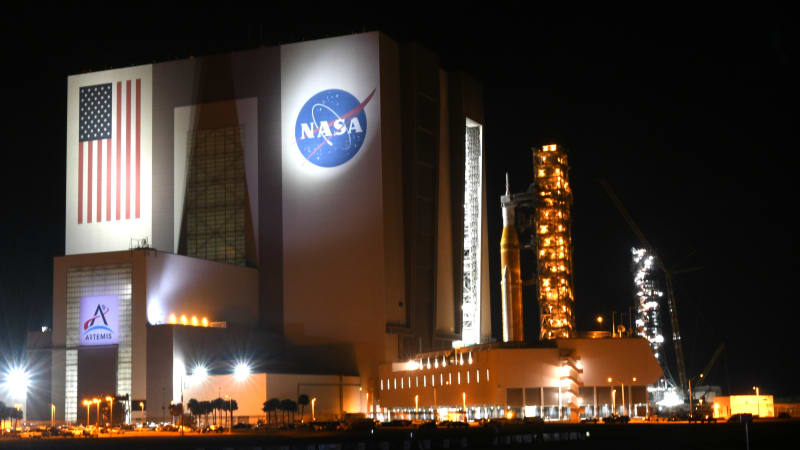 NASA Adds 2027 Test Flight Before Moon Landing in 2028 - Image 2