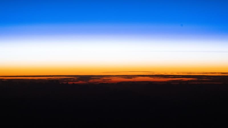 Astronauts See 16 Sunsets Every Day From Space Station - Image 2