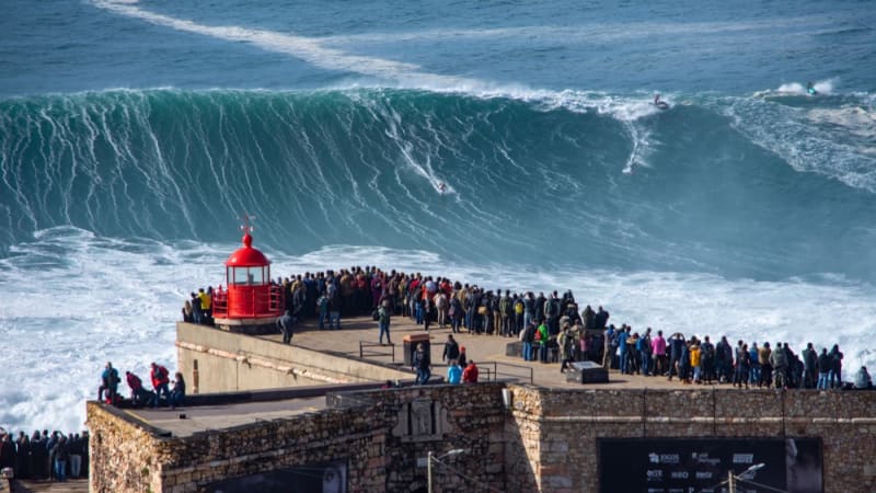 Nazaré's Record 101-Foot Wave Shows Nature's Epic Beauty - Image 3