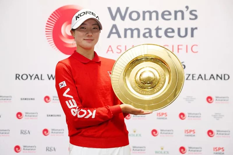 Korean Teen Makes History With 8-Shot Golf Win