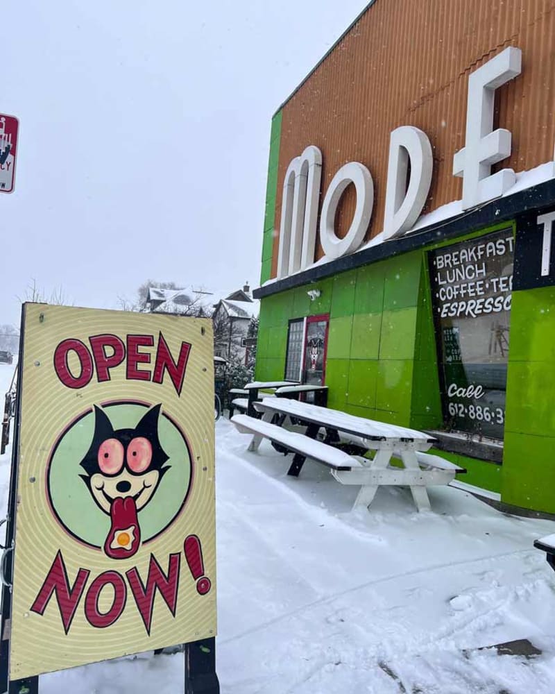 Minneapolis Cafe Goes Free Until ICE Agents Leave State - Image 2