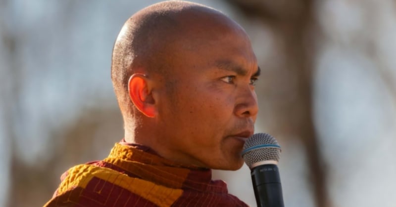 19 Buddhist Monks Walk 2,300 Miles from Texas to DC for Peace