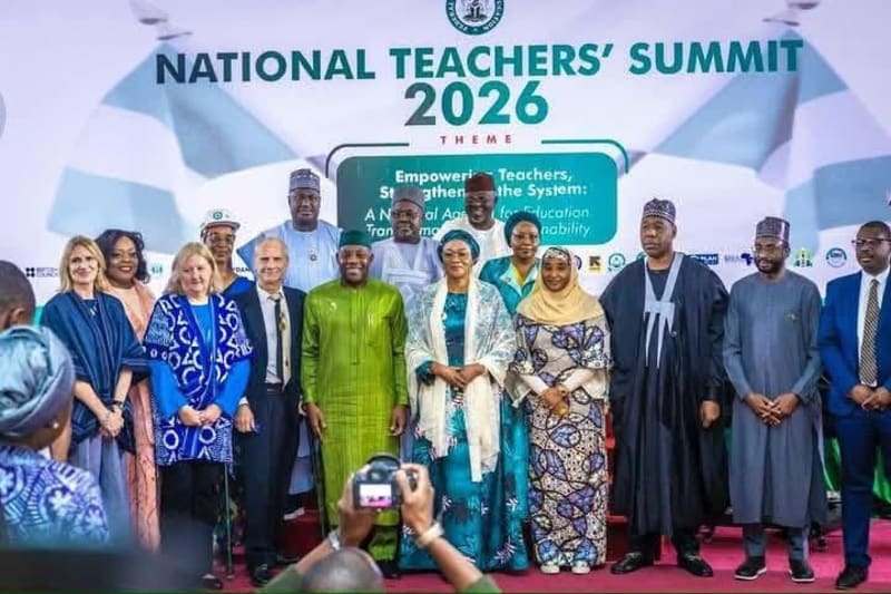 Nigerian Teacher Wins $50K Prize at National Summit