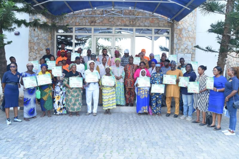 Ekiti Governor Gives $70K to Fire Victims - Image 2