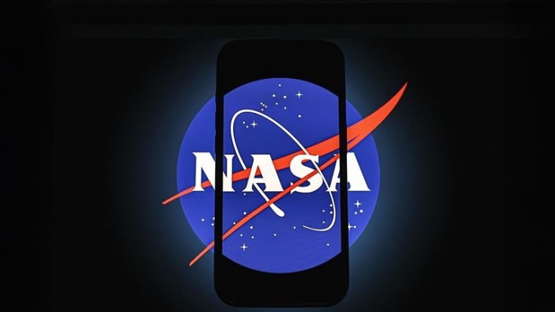 Colorful cosmic map showing dark matter distribution across thousands of distant galaxies captured by Webb Telescope