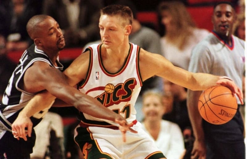 NBA Pioneer Detlef Schrempf Sees Europeans Transform the Game - Image 2