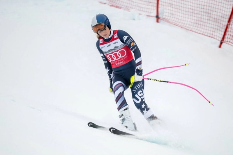 Lindsey Vonn Eyes Olympics Days After Tearing ACL at 41 - Image 2
