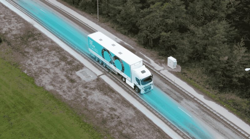 Detroit Leads the Way: America's First Wireless EV-Charging Road Points to Exciting Future