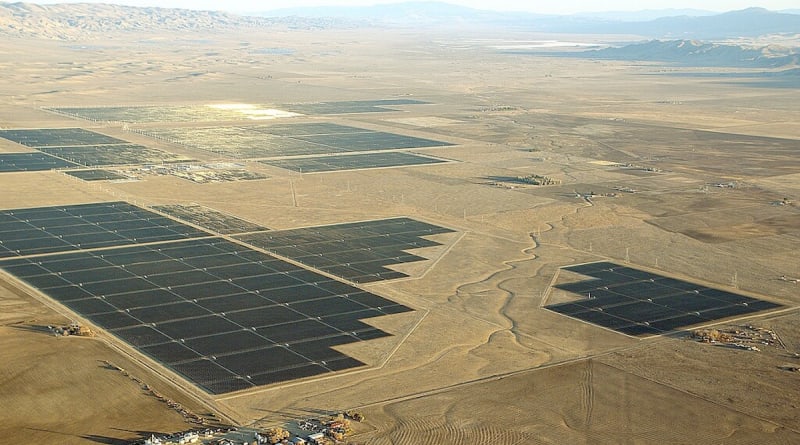 California's Barren Farmland Transforms into Solar Power Goldmine