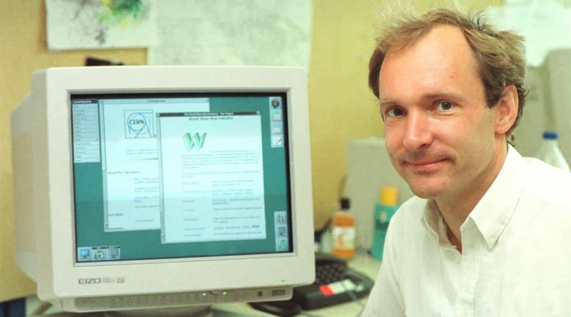 Web Creator Tim Berners-Lee: We Can Fix the Internet