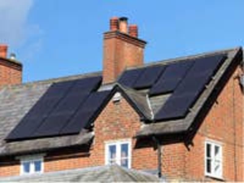 UK Solar Boom: Homes Generated Record 6.3% of Britain's Power in 2025 - Image 3