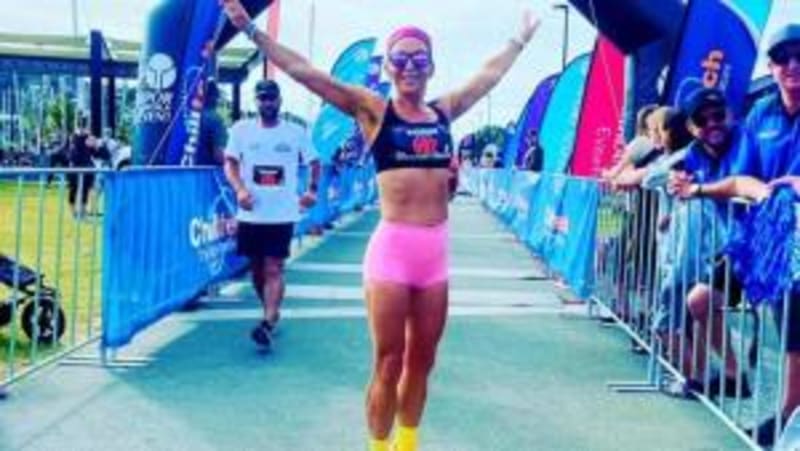 Woman Transforms Body Hate Blog Into Self-Love Movement - Image 5