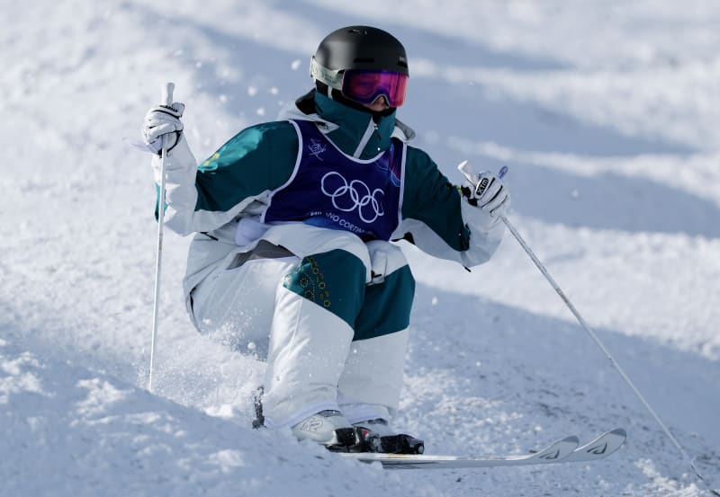 Olympic Rookie Charlotte Wilson Places 6th in Moguls Debut - Image 2