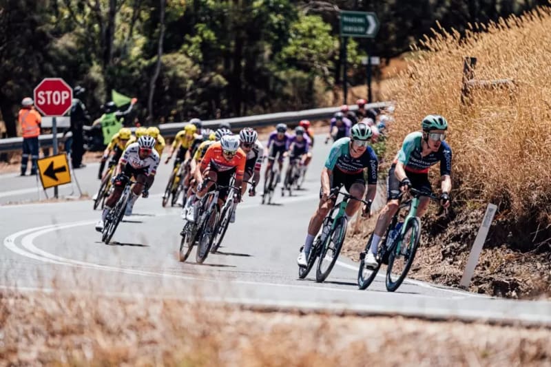 Van der Poel Ties Record With 50th World Cup Win Despite Flats - Image 2
