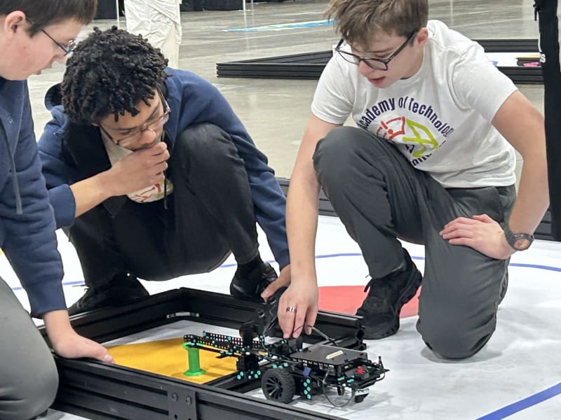 35 Student Teams Compete in Navy STEM Challenge at Dahlgren