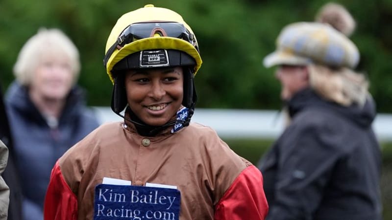 20-Year-Old Makes History as Britain's First Black Jump Jockey - Image 3