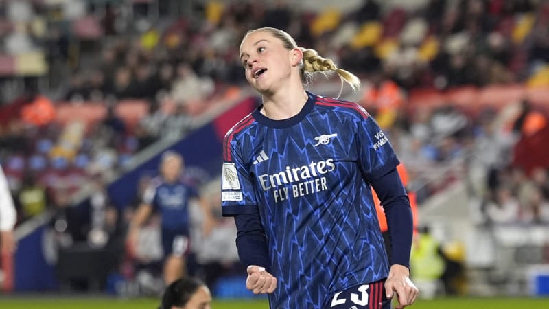 Arsenal Women Score 6, Reach Champions Cup Final