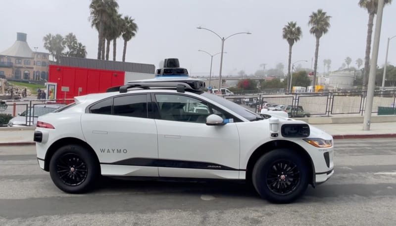 Waymo Robotaxis Now in 10 Cities Across the US - Image 2