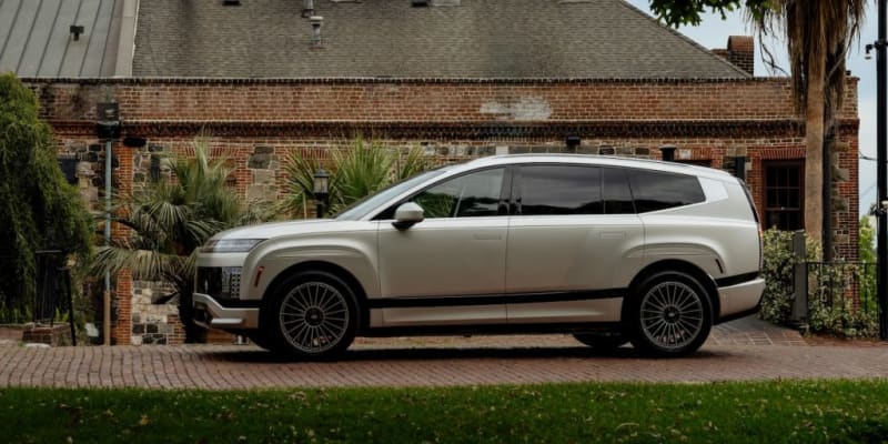 Hyundai Makes Electric Vehicle Dreams More Accessible with Incredible Lease Deals - Image 5