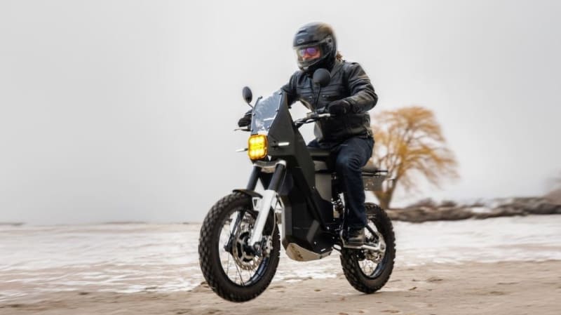 Cleveland Startup Unveils $11K Electric Adventure Motorcycle - Image 4