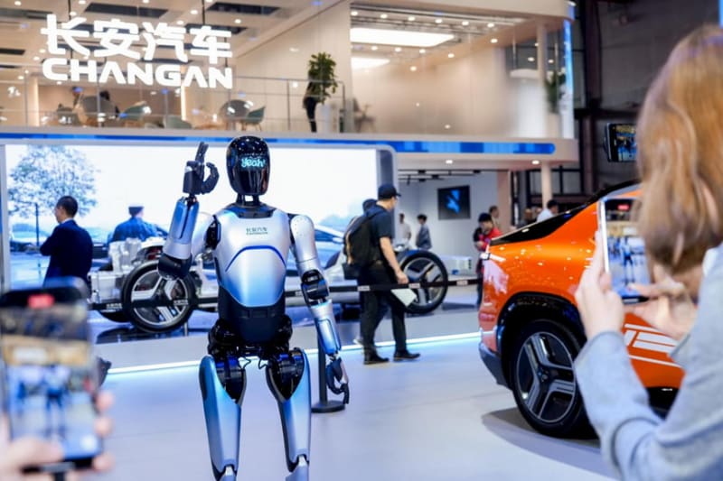 China's New EV Batteries Promise 932-Mile Range by 2027 - Image 3