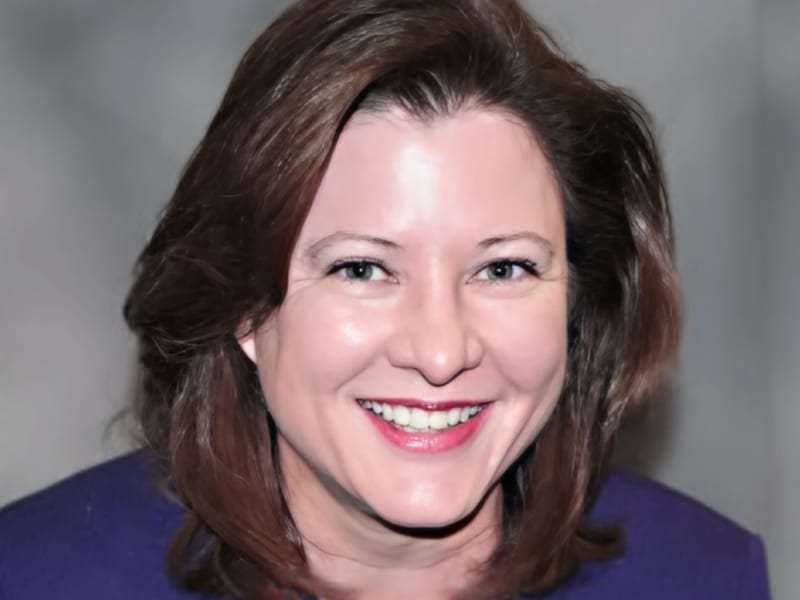 Elon Grad Endows Professorship on Family History & Healing