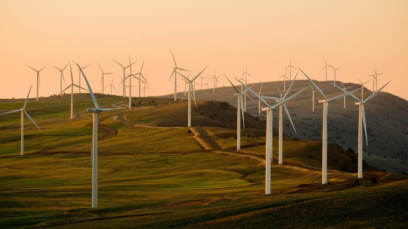 South Africa's 330 MW Wind Farm Targets 2026 Completion